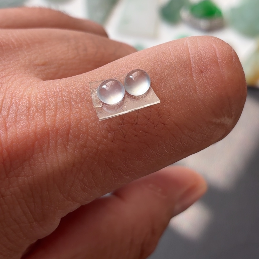 定制翡翠未镶嵌旦面