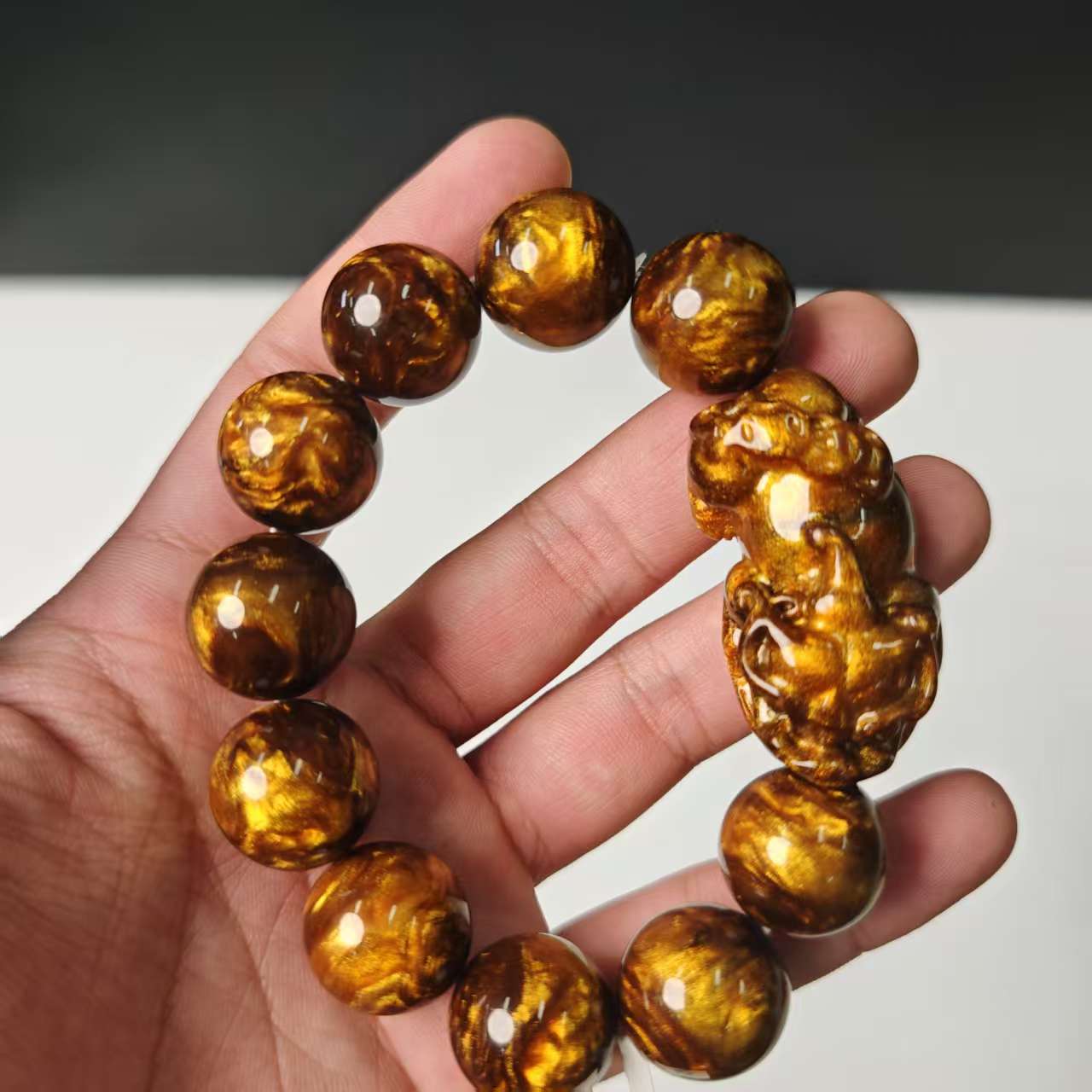 海柳手串带貔貅男女款001