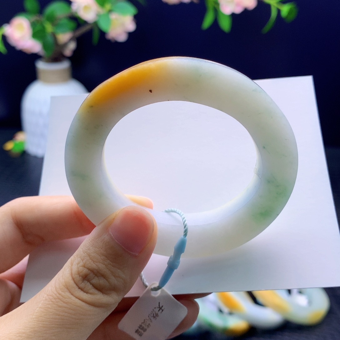 定制翡翠手镯未镶嵌
