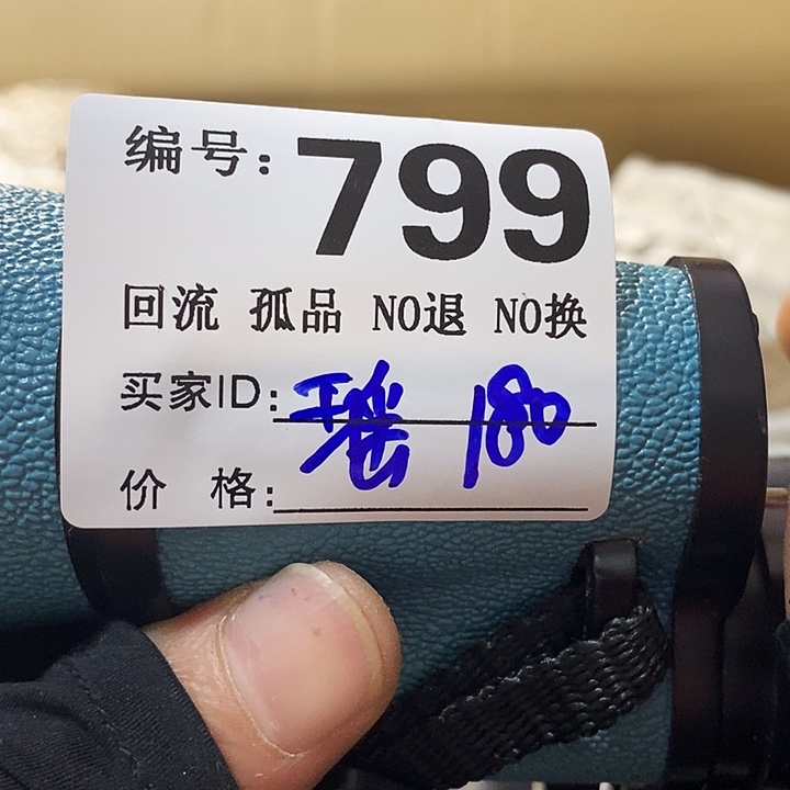 瑶**情望远镜的工作时间比地球更