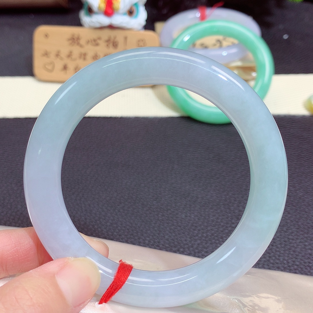 翡翠未镶嵌手镯429