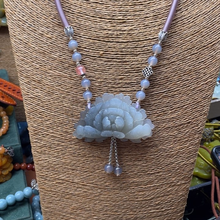 蛇纹石玉吊坠银S925镀金镶嵌