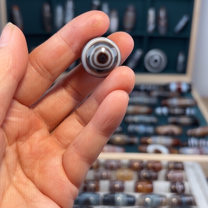 玛瑙/玉髓合金珠宝奇石