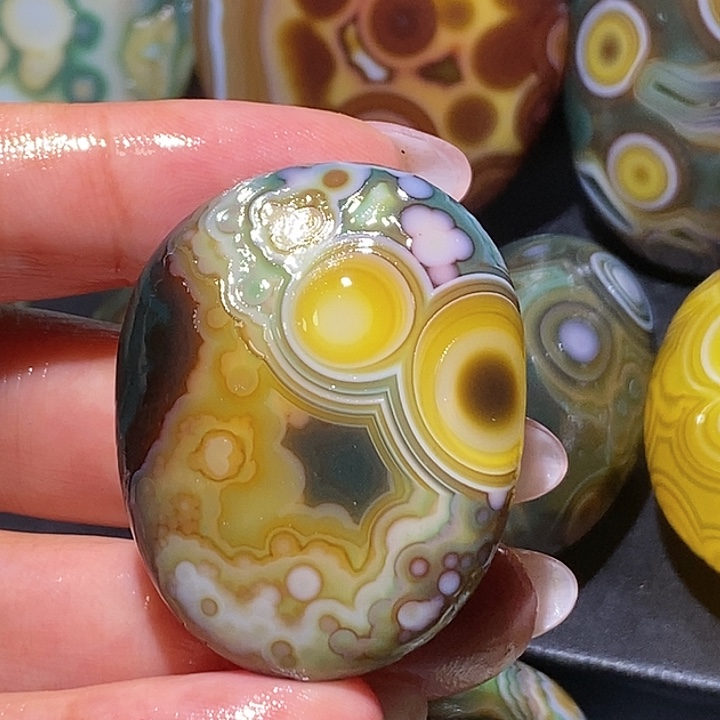 玛瑙/玉髓未镶嵌珠宝奇石16