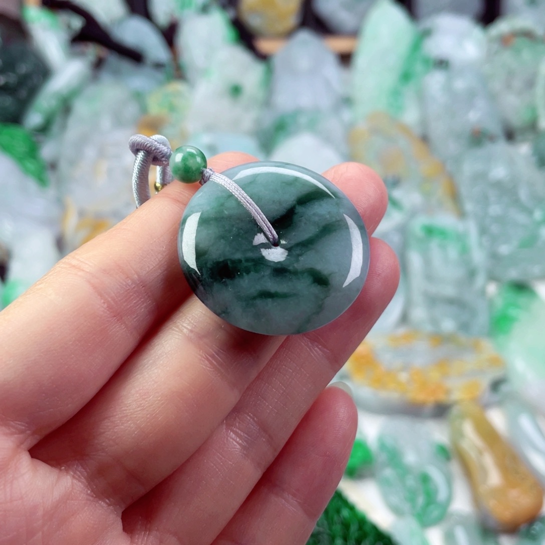 翡翠未镶嵌吊坠(不含链)