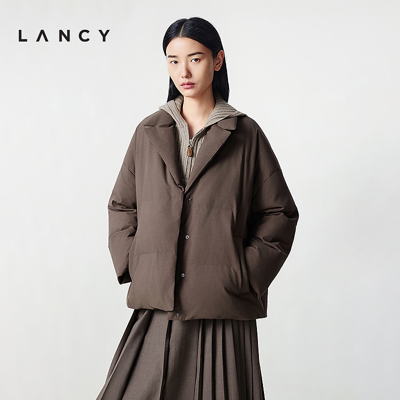 【匈牙利白鹅绒】LANCY/朗姿2025冬季新款西装领轻薄通勤羽绒服短