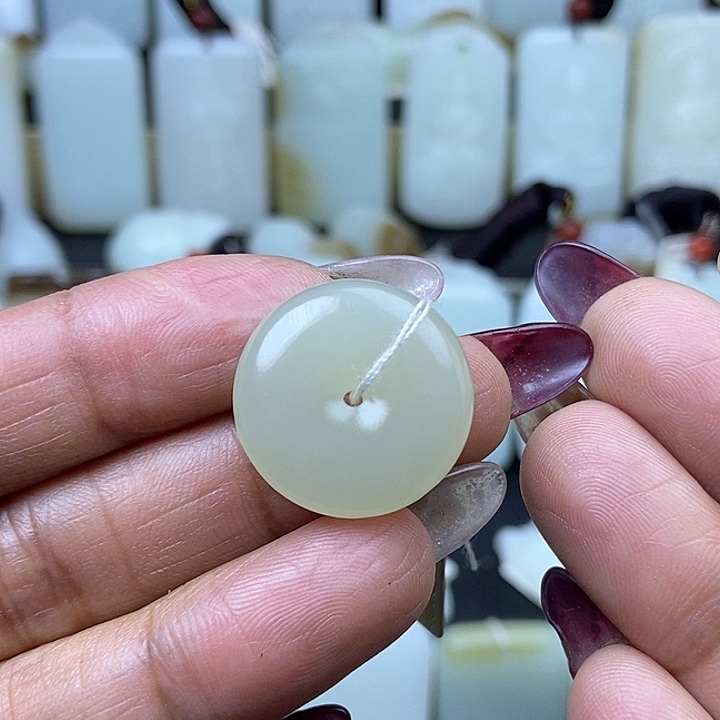 和田玉挂件未镶嵌