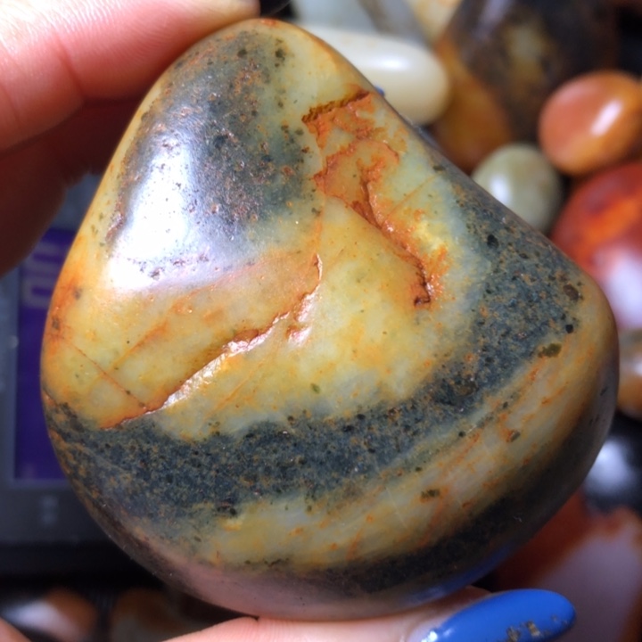 和田玉未镶嵌珠宝奇石