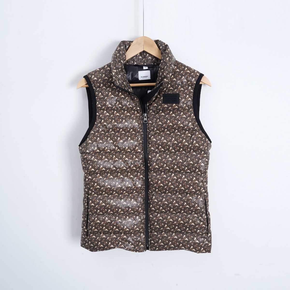 95新 BURBERRY/博柏利 白鹅绒/SC0807/羽绒服/S码