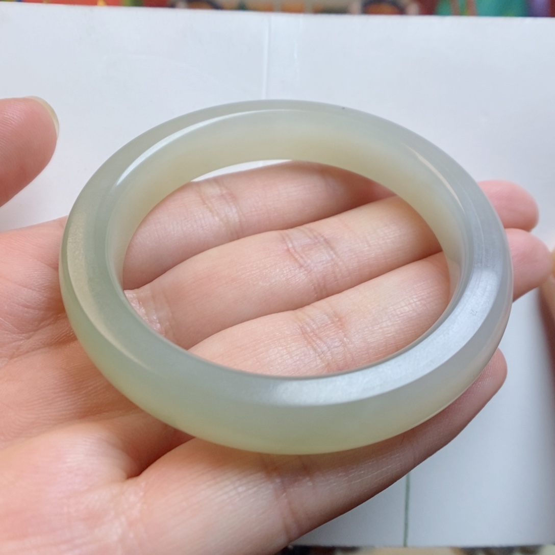 和田玉手镯未镶嵌51.6紫翠三色