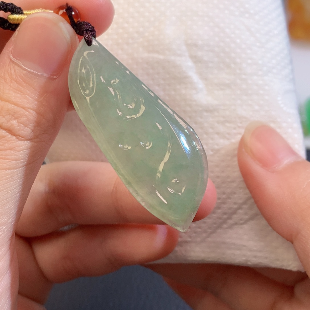 翡翠未镶嵌吊坠(不含链)576