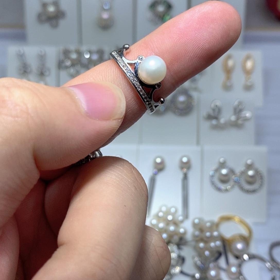 耳饰淡水珍珠未镶嵌