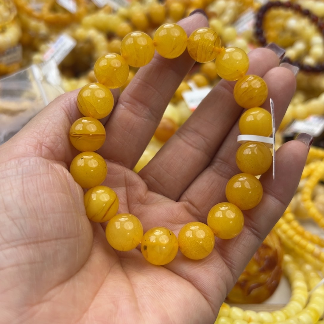 琥珀珠宝奇石未镶嵌