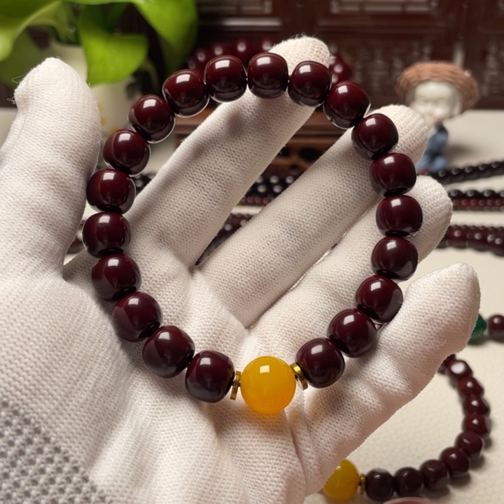 夜***章吊坠猴头核桃猴头手串