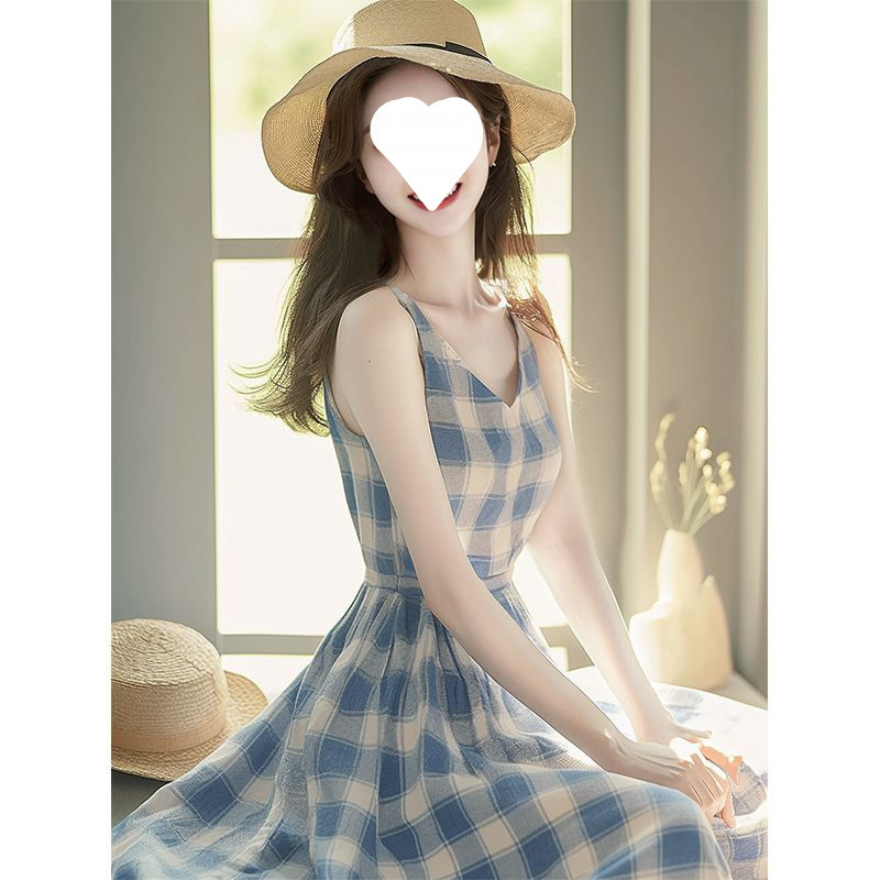 法式赫本风海边度假夏日绝美长裙高端精致超好看蓝色格子连衣裙女