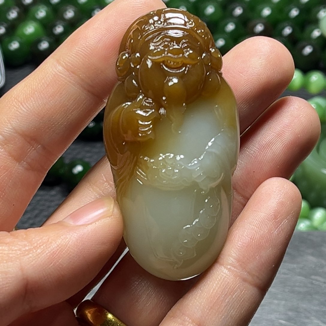 和田玉颈饰未镶嵌强*