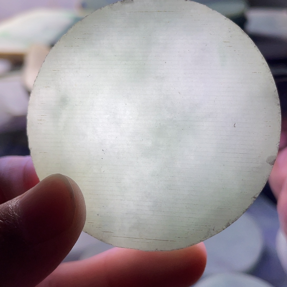 翡翠颈饰未镶嵌毛料101