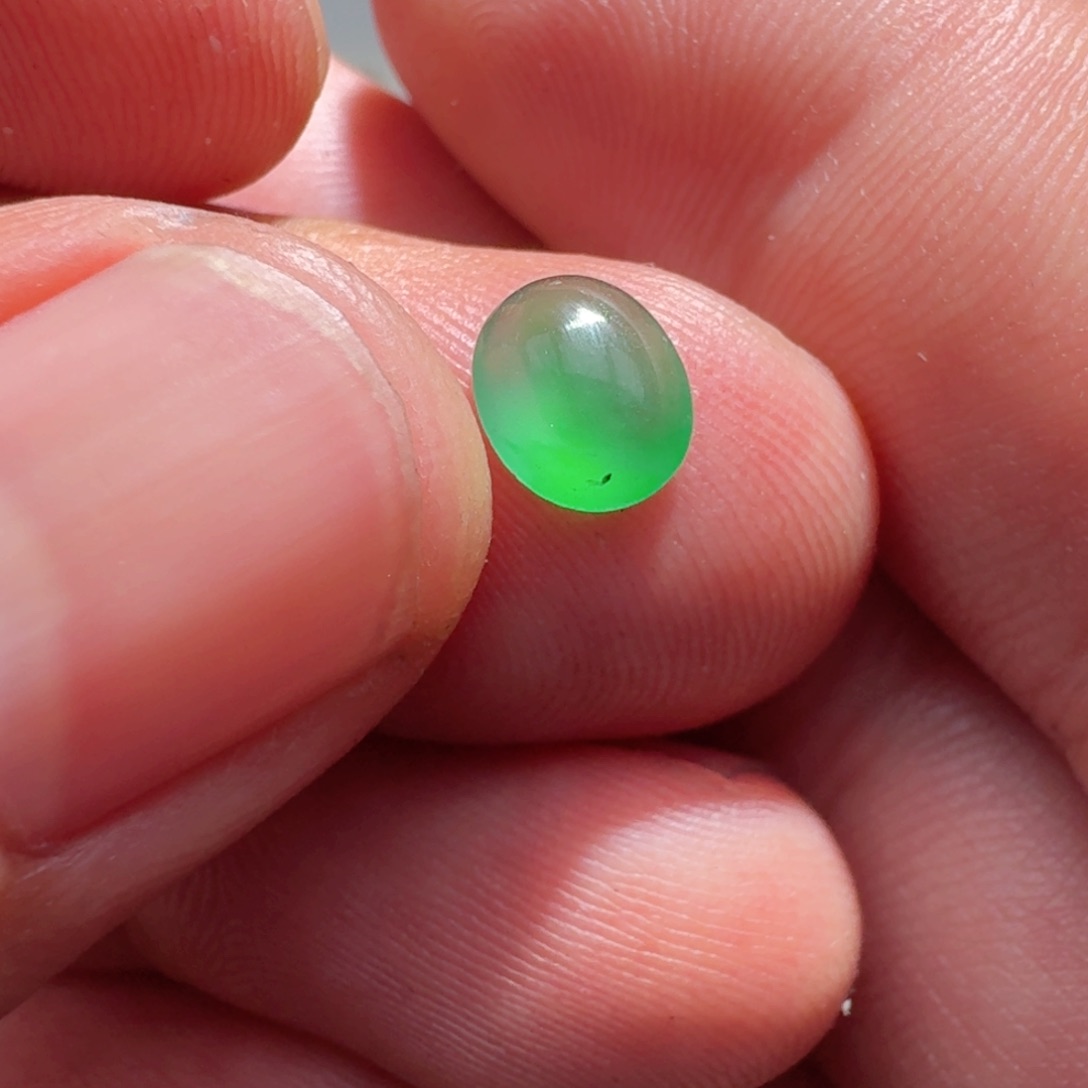 未镶嵌定制翡翠天然翡翠蛋