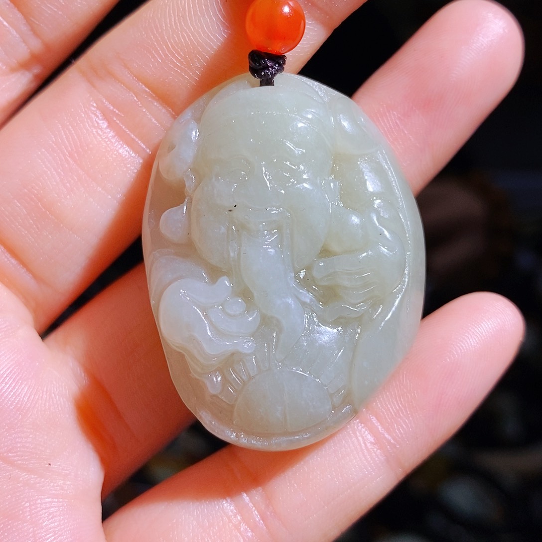 和田玉颈饰未镶嵌