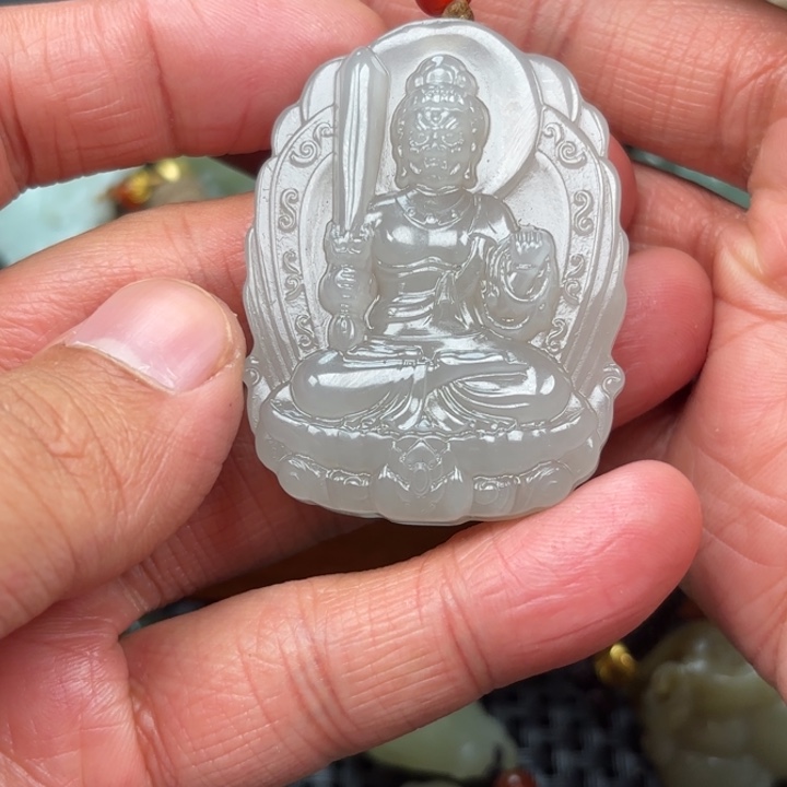 和田玉吊坠未镶嵌