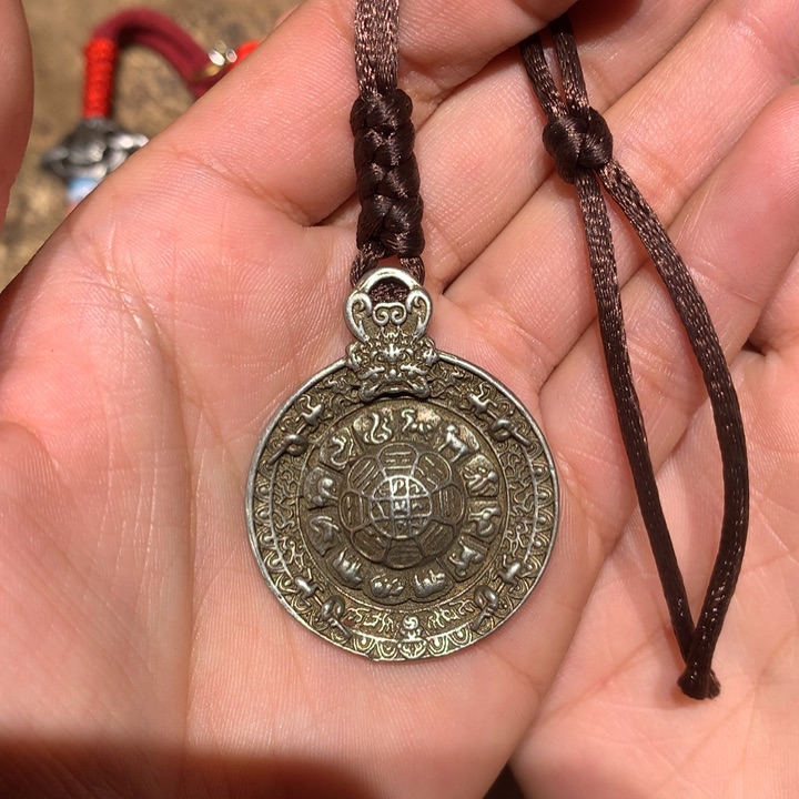 琉璃颈饰喜欢的朋友