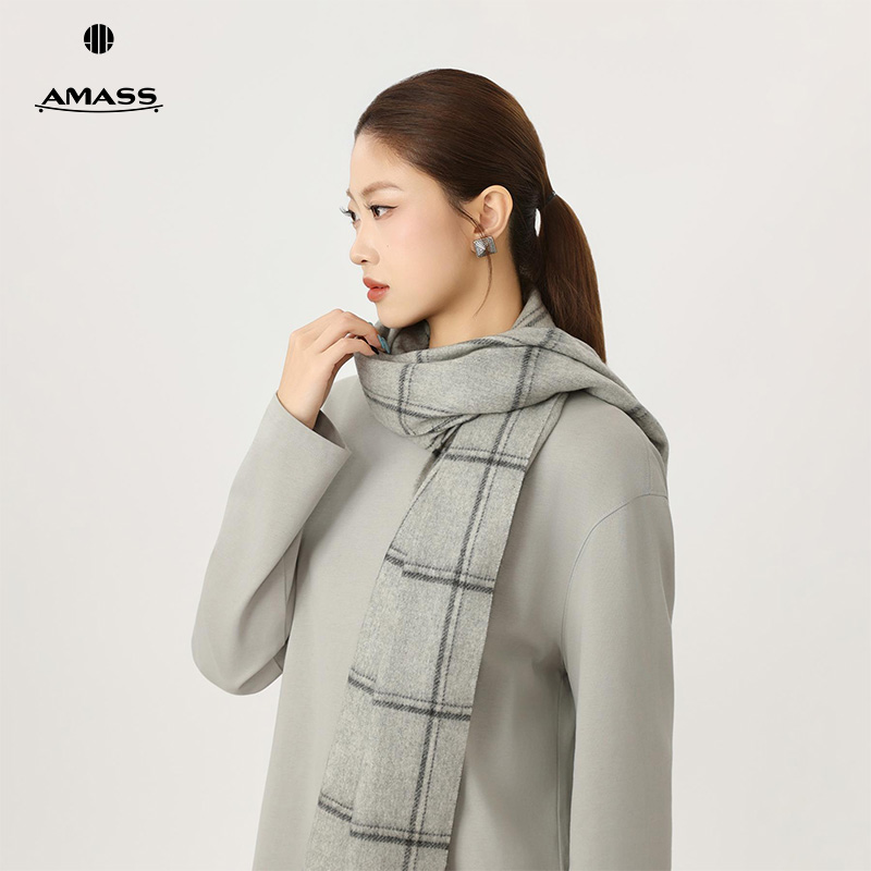AMASS/阿玛施秋冬复古港风山羊绒围巾保暖护颈百搭长款披肩580027