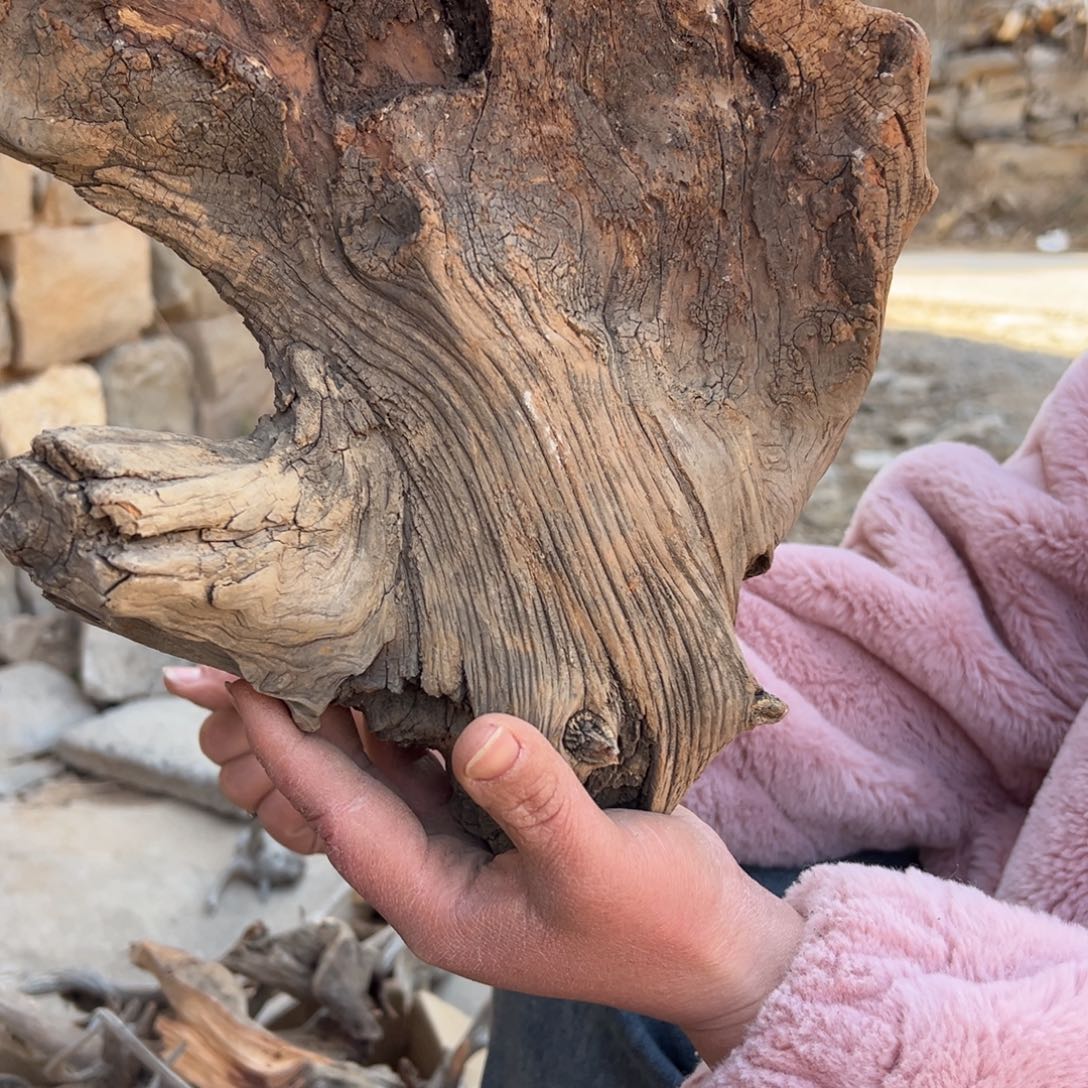 柏木（崖柏）添****店