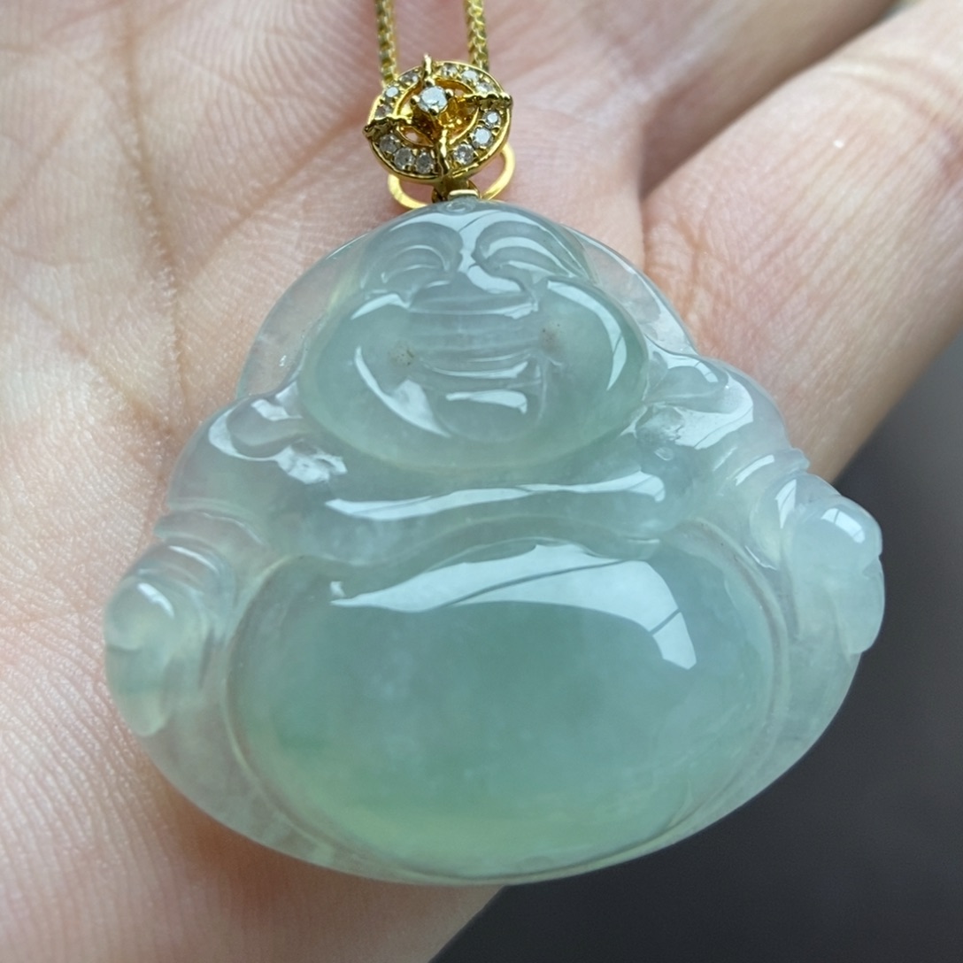 翡翠18K金镶嵌颈饰吊坠42