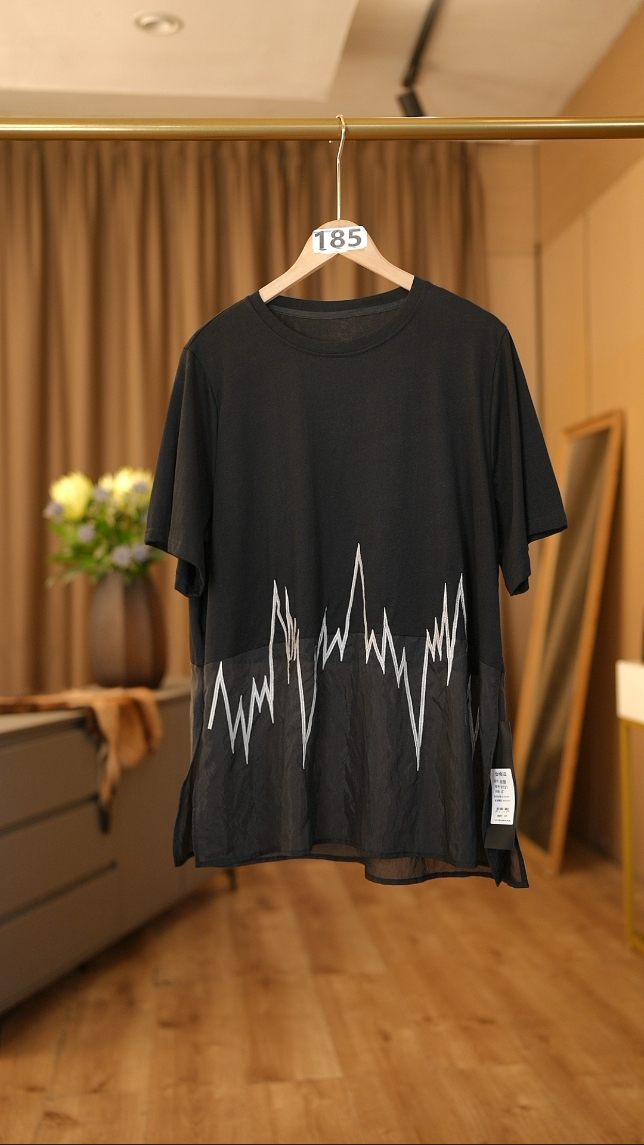 2025新款夏气质时尚短袖上衣休闲百搭小众T恤大码女装185