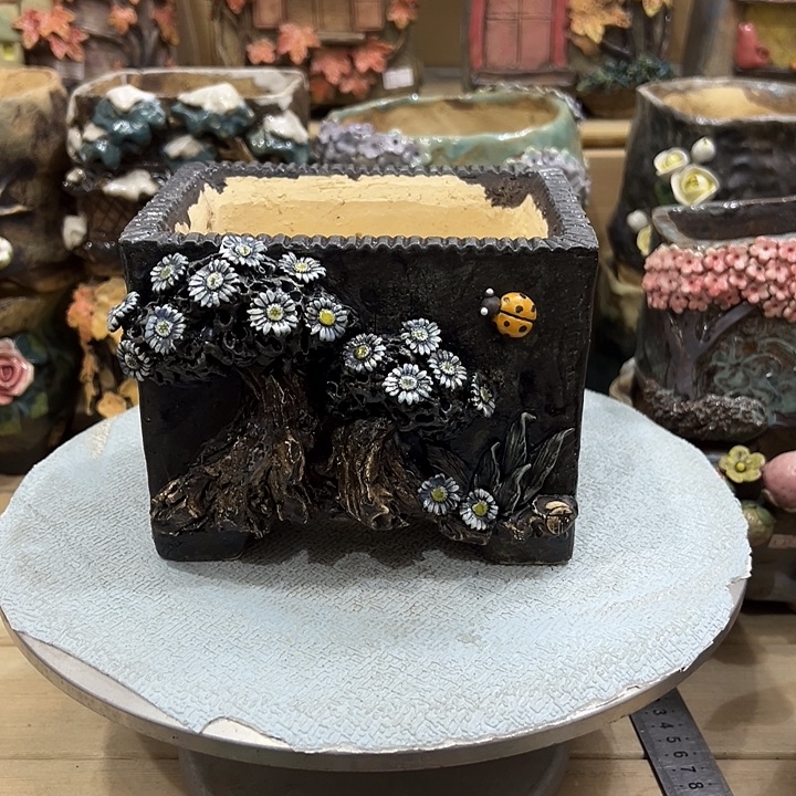 青藤多肉花盆百搭