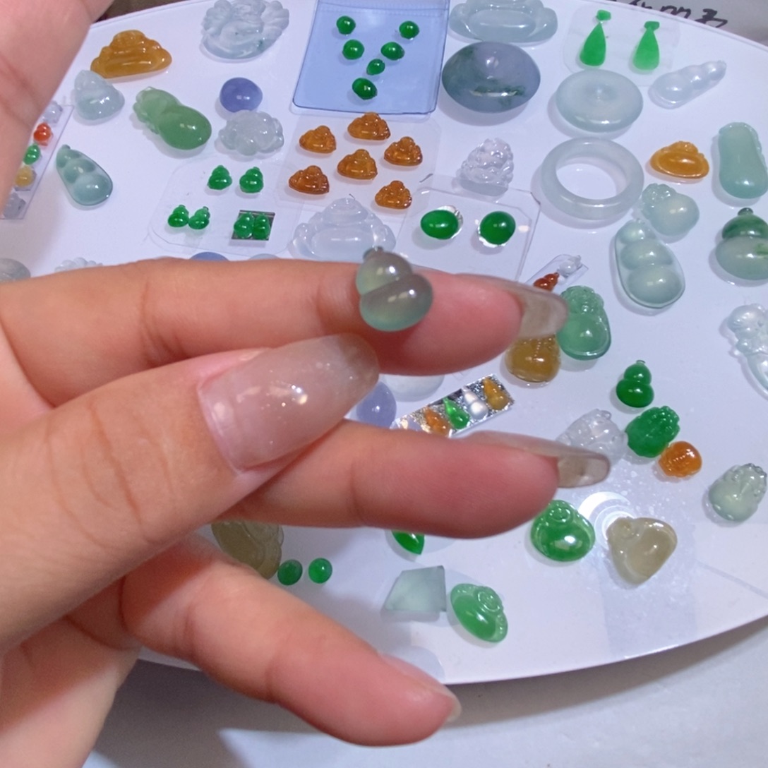 未镶嵌定制翡翠翡翠11/9/3.7