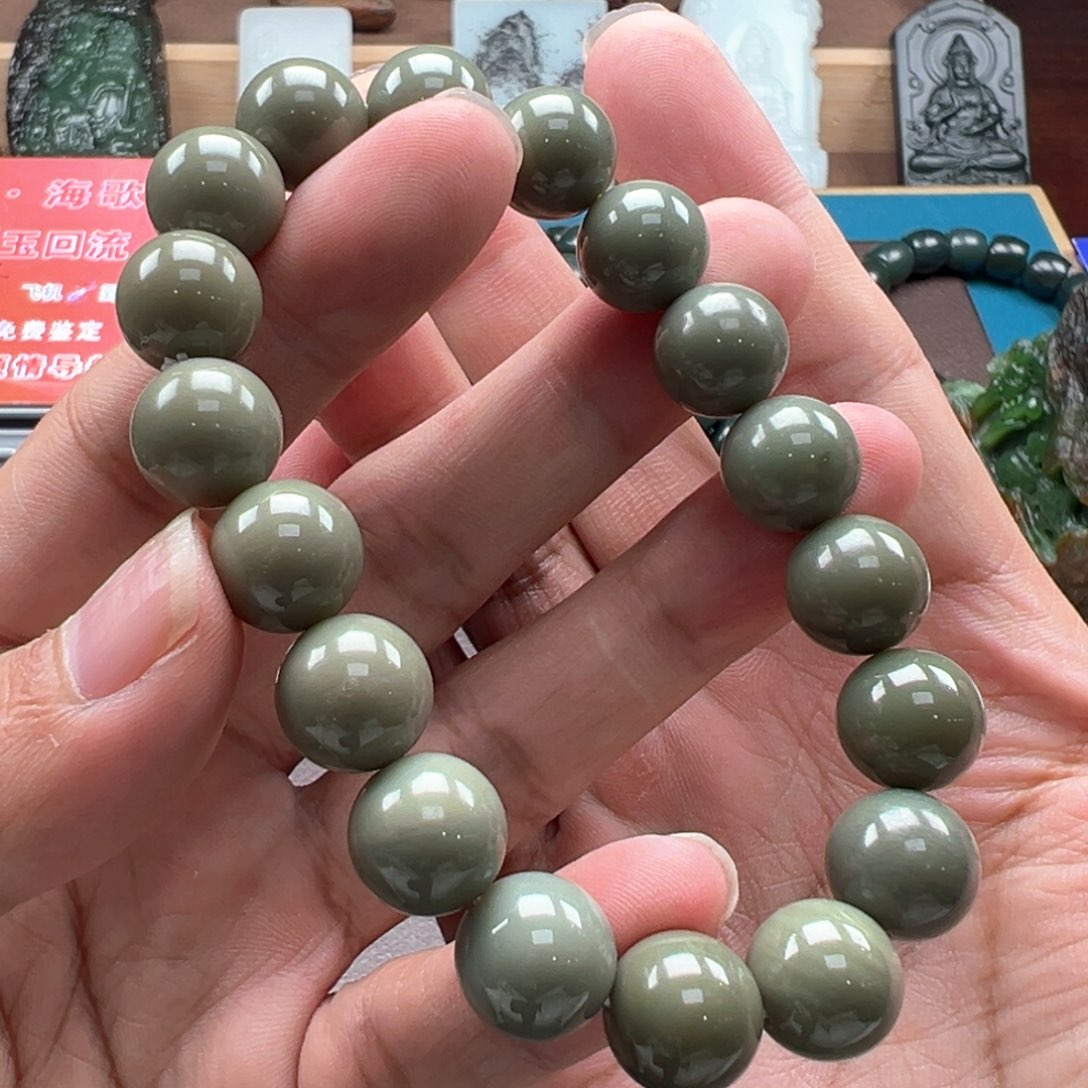 和田玉手链未镶嵌