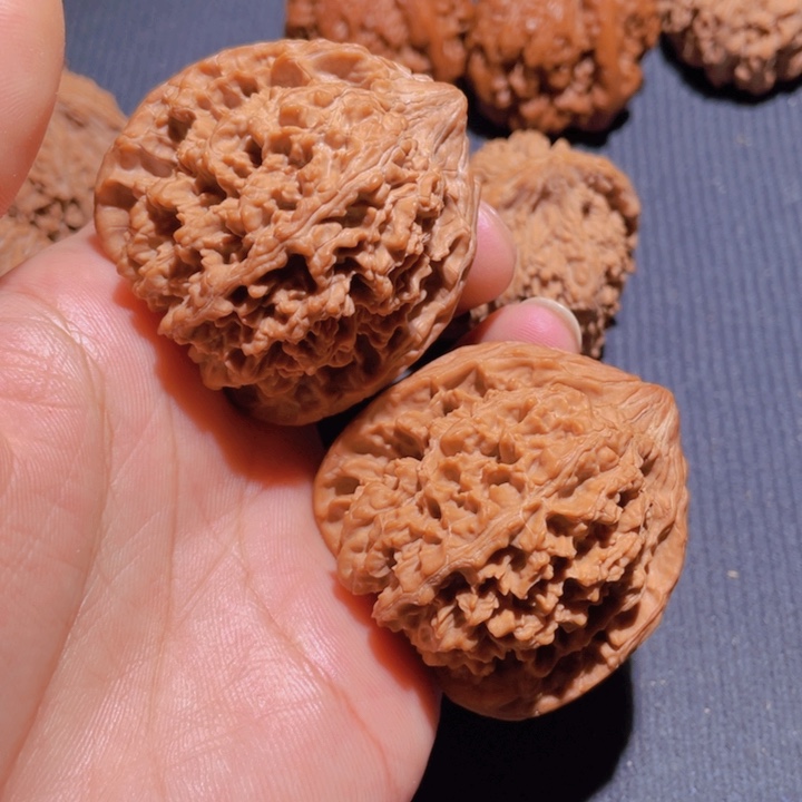 文玩核桃吊坠满天星