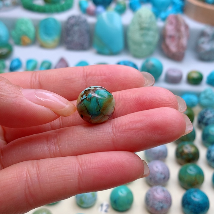 绿松石原矿未镶嵌宇****r