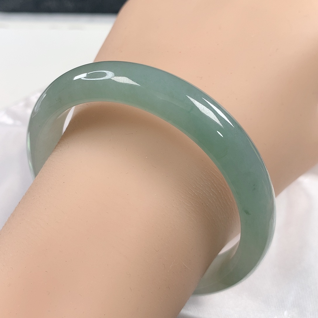 翡翠手镯未镶嵌 正圈①③⑥