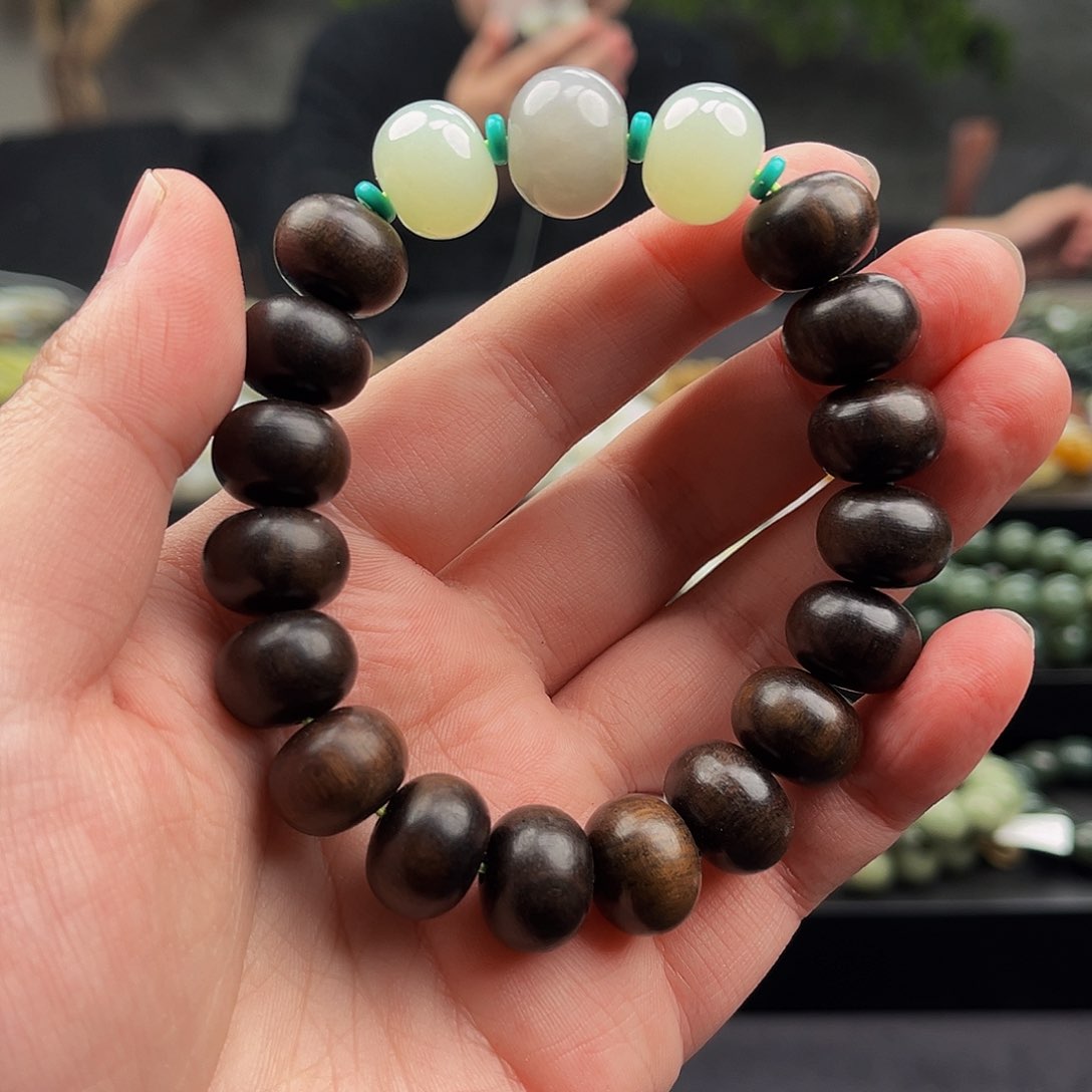 和田玉手串未镶嵌