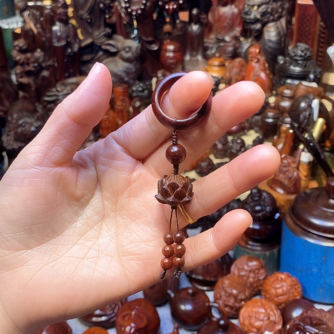 檀香紫檀（小叶紫檀）莲花跑环