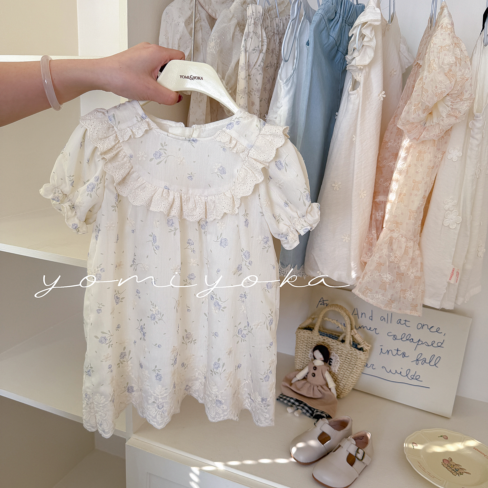 【现货】252-优米优卡-童装2025夏季新款碎花蕾丝短袖连衣裙-252002