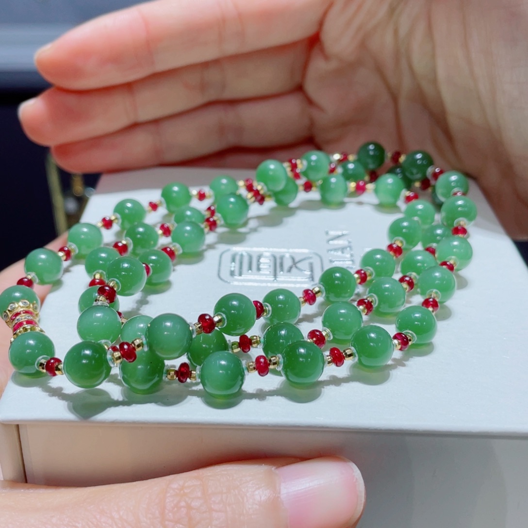 d***a和田玉银S925镀金镶嵌颈饰项链