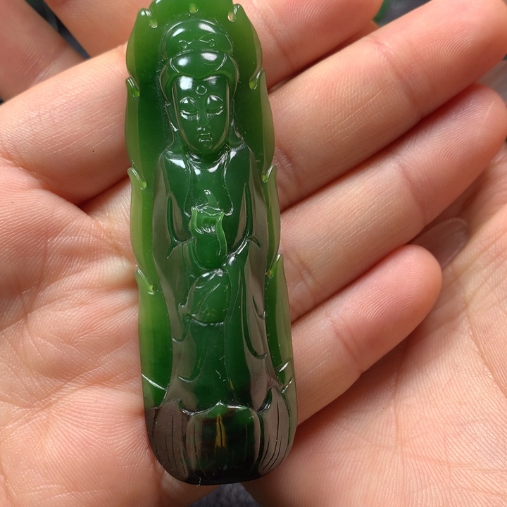 行***疆和田玉未镶嵌颈饰