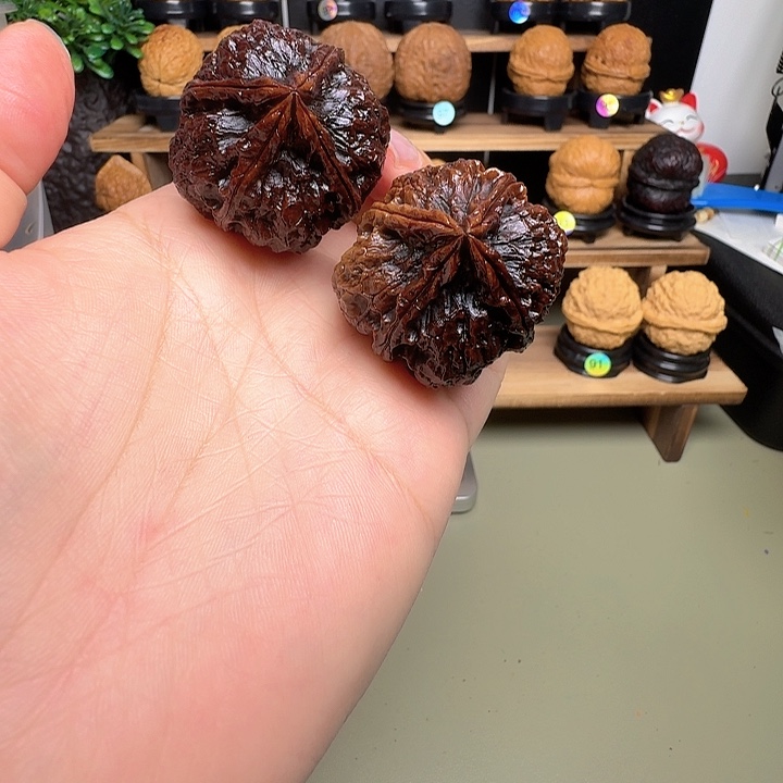 文玩核桃吊坠1号车金刚提灯38尺寸