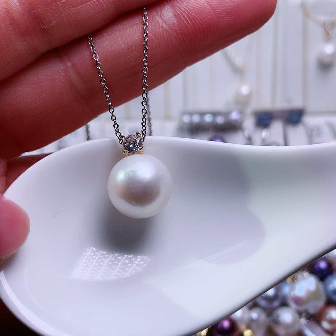 淡水珍珠吊坠(赠链)未镶嵌