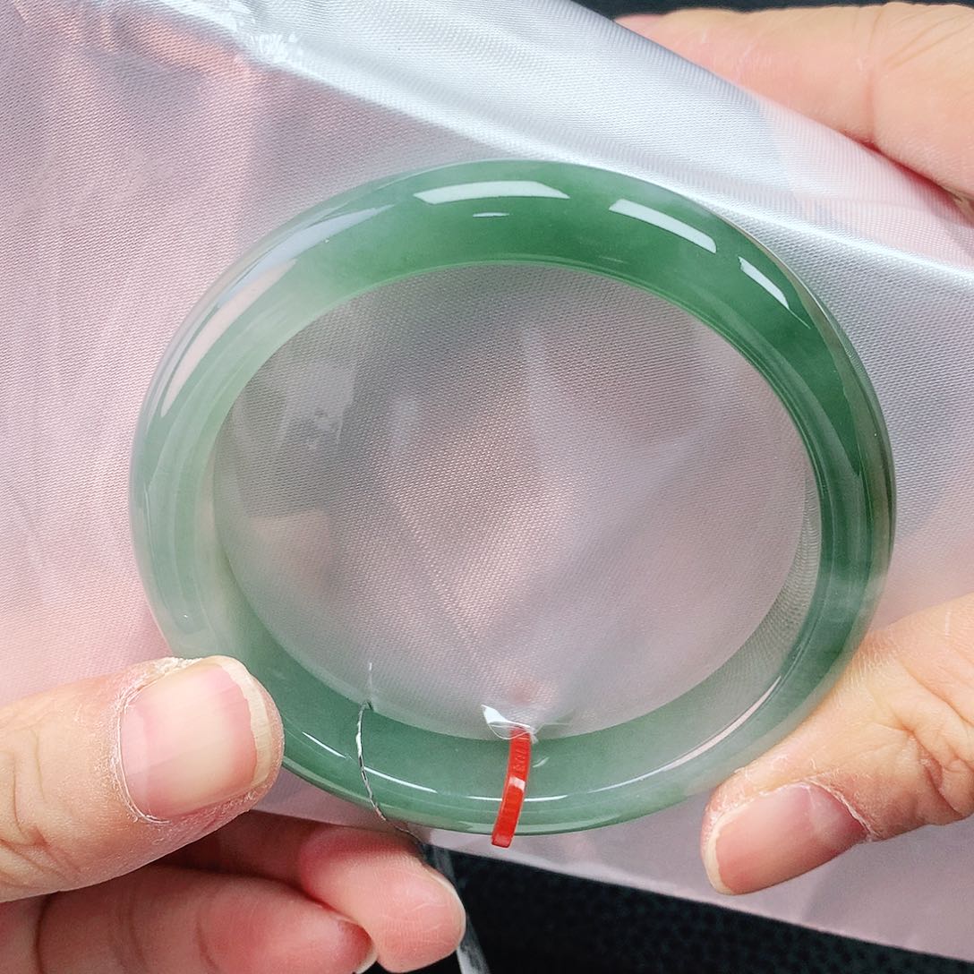 翡翠未镶嵌手镯54圈