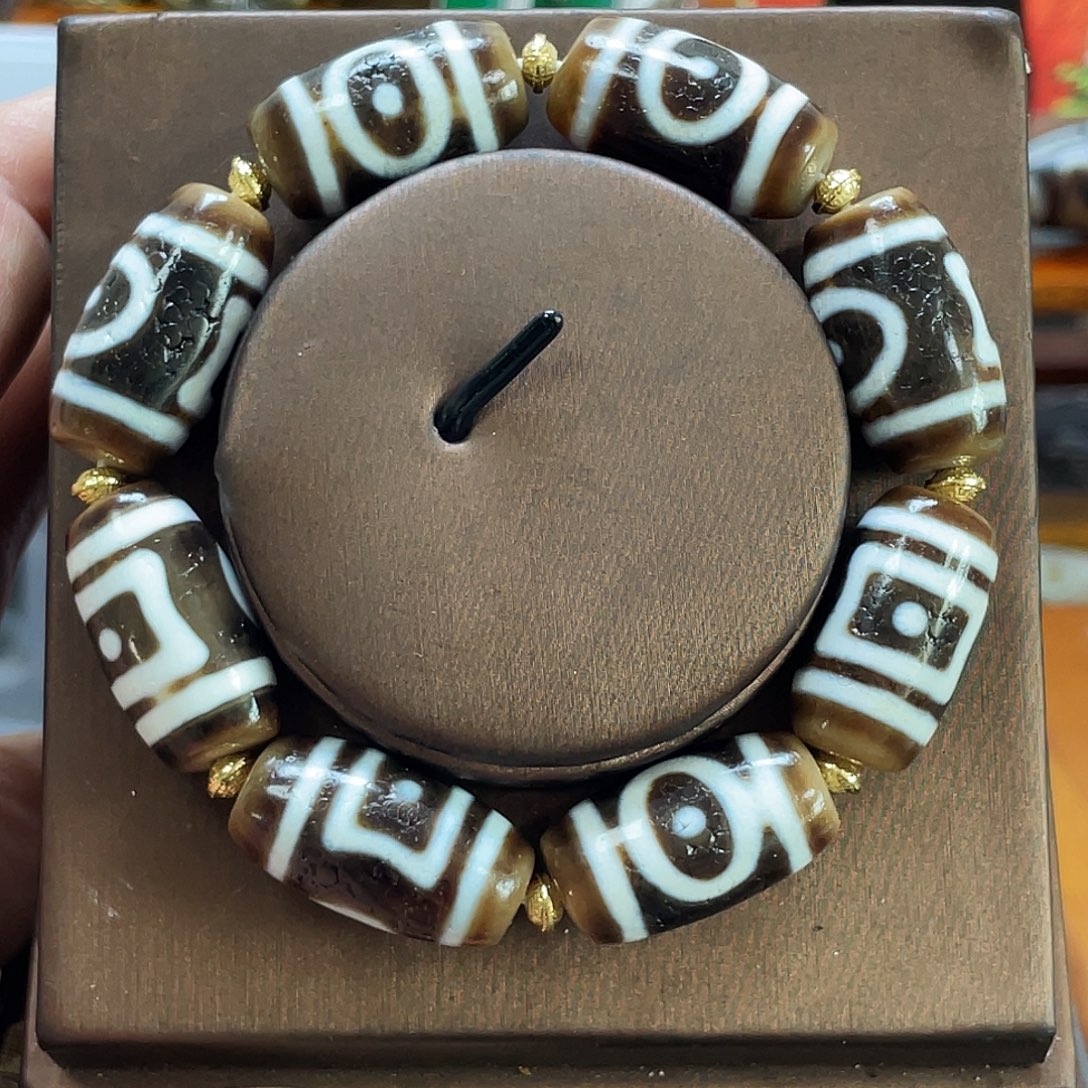 玛瑙/玉髓未镶嵌多样性发一条