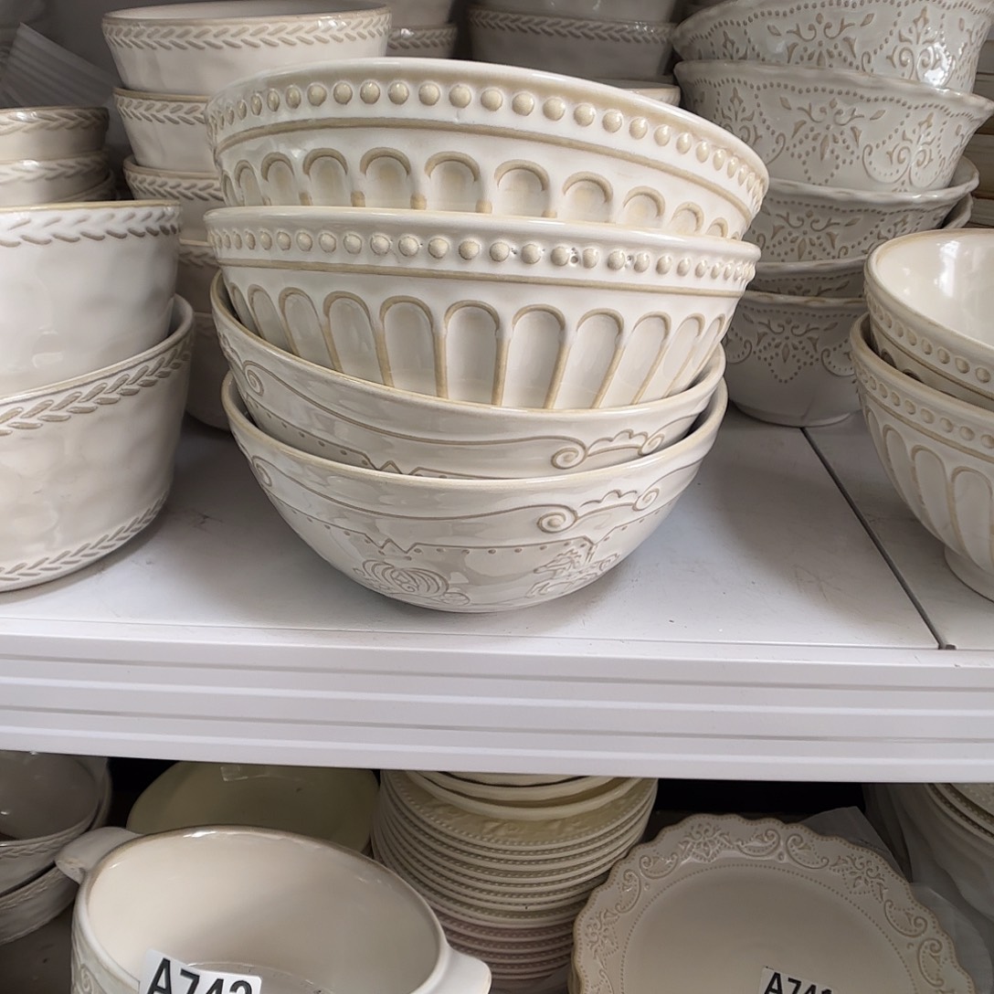 瓷片瑕疵特价陶瓷面碗