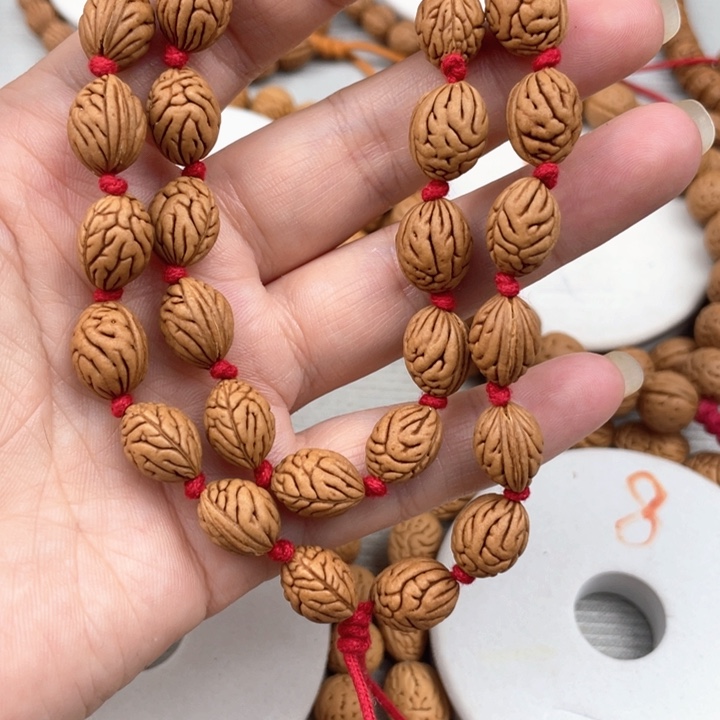 猛***新核桃手串/手链0.96尺寸野生桃核手持