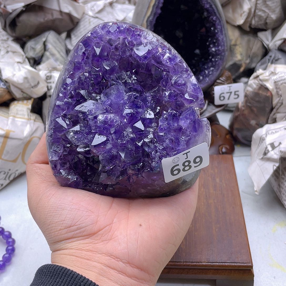 紫晶大型摆件（非配饰）未镶嵌