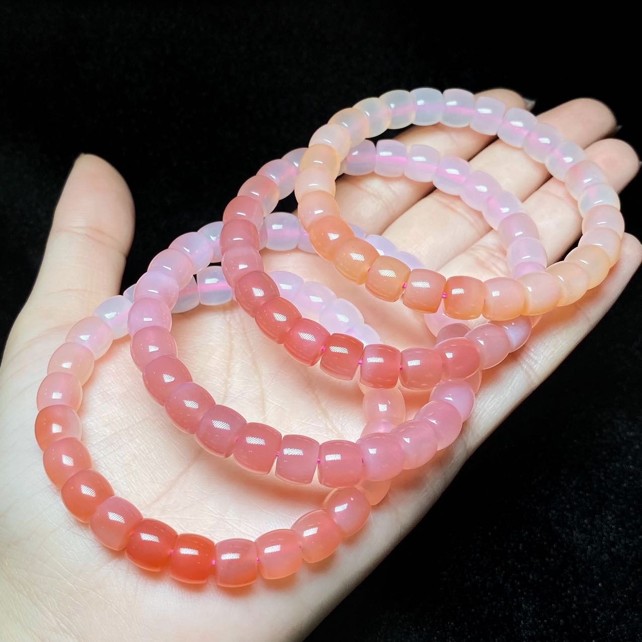 【云上好物】糖果玛瑙直切手串-多样性发一件-6x7mm DS95237-14（JG）