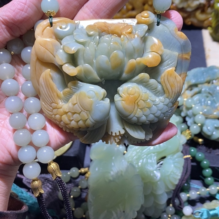 岫玉岫玉吊坠未镶嵌