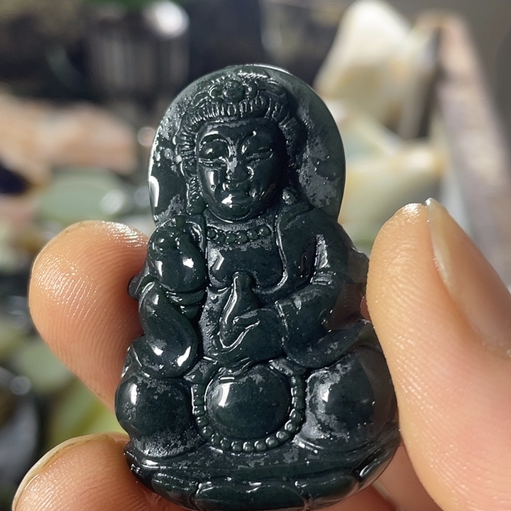 和田玉（青玉）未镶嵌珠宝奇石